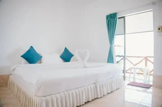 Ко Чанг: Mam Kai Bae Beach Resort