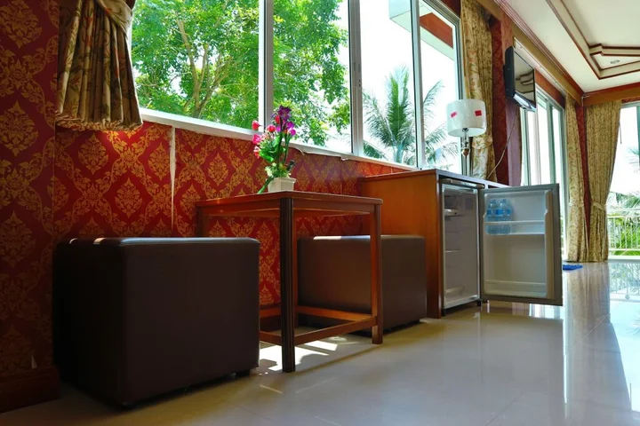 Ко Чанг: Mam Kai Bae Beach Resort