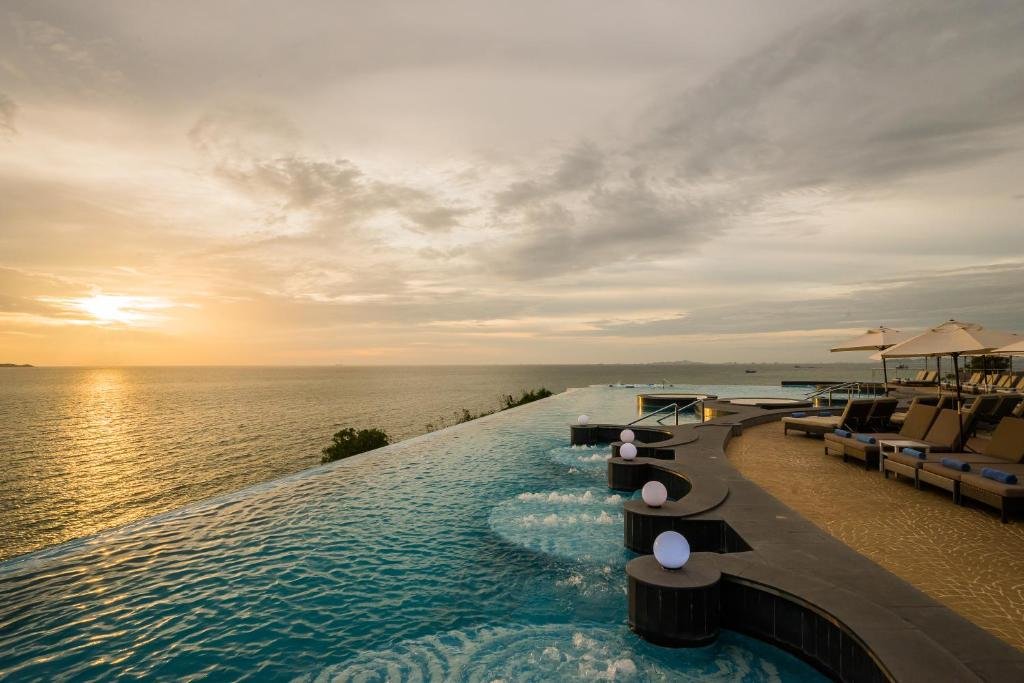 Паттайя: Royal Cliff Beach Terrace Hotel Pattaya