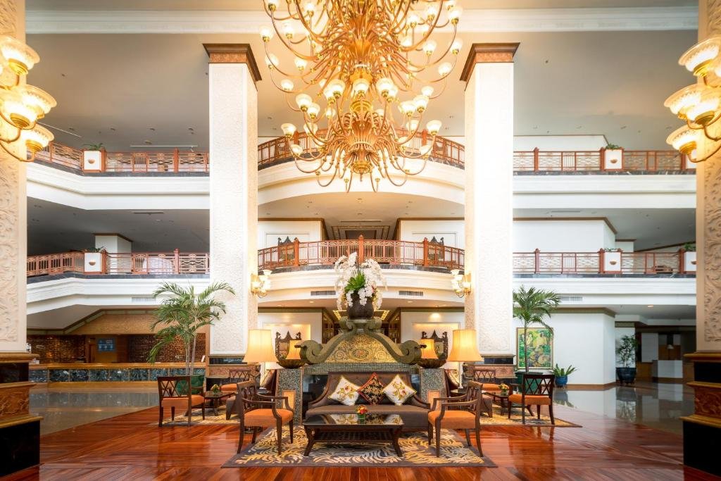 Паттайя: Royal Cliff Grand Hotel Pattaya