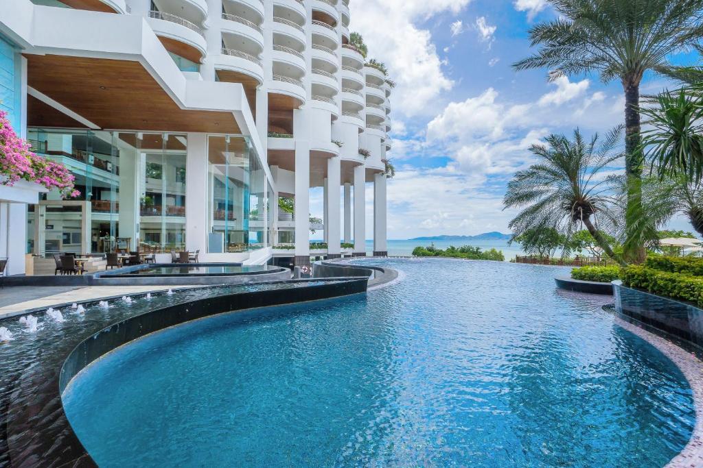 Паттайя: Royal Cliff Grand Hotel Pattaya