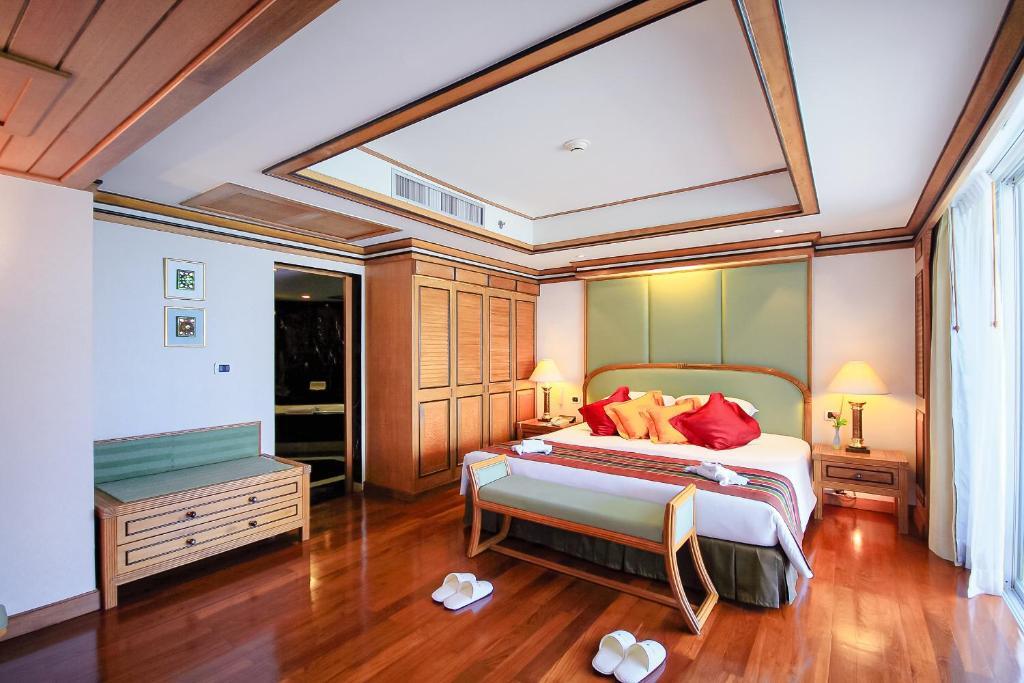 Паттайя: Royal Cliff Grand Hotel Pattaya