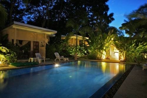 Муанг: Dacha Resort Phuket