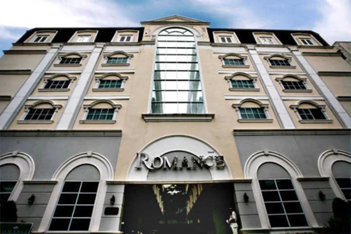 Бангкок: Romance Hotel Bangna (SHA Extra Plus)
