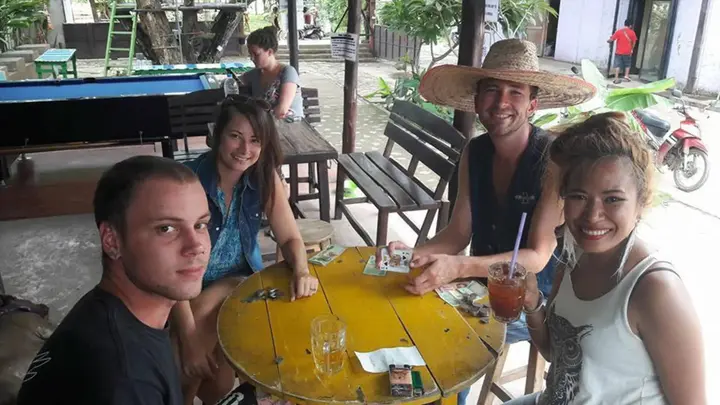 Паи: Purple Monkey Backpackers