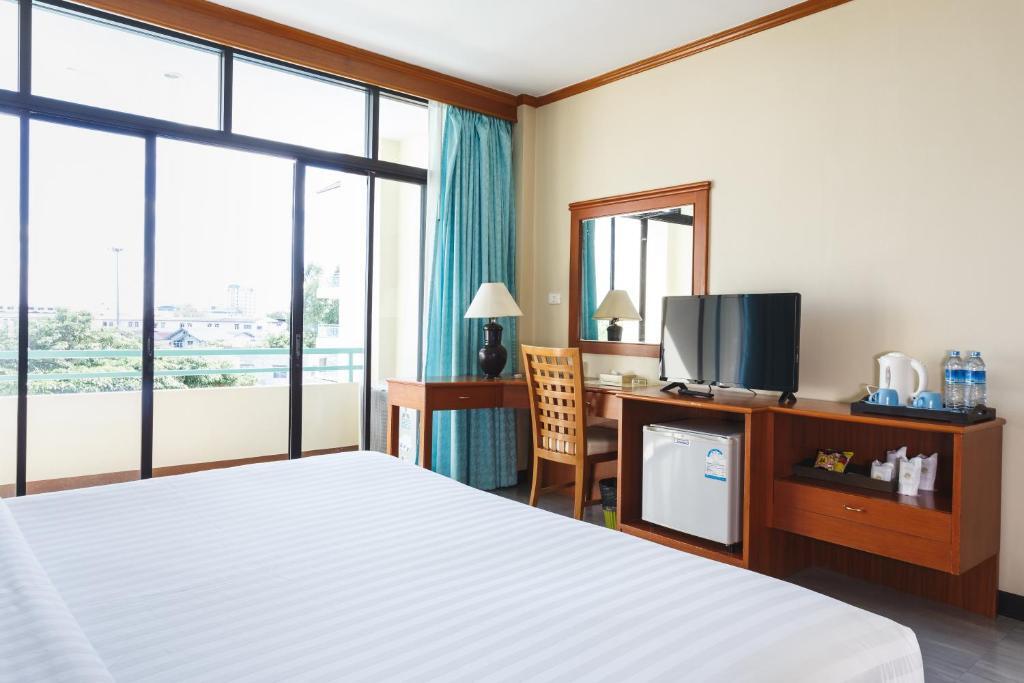 Surin Majestic Hotel — фото 6