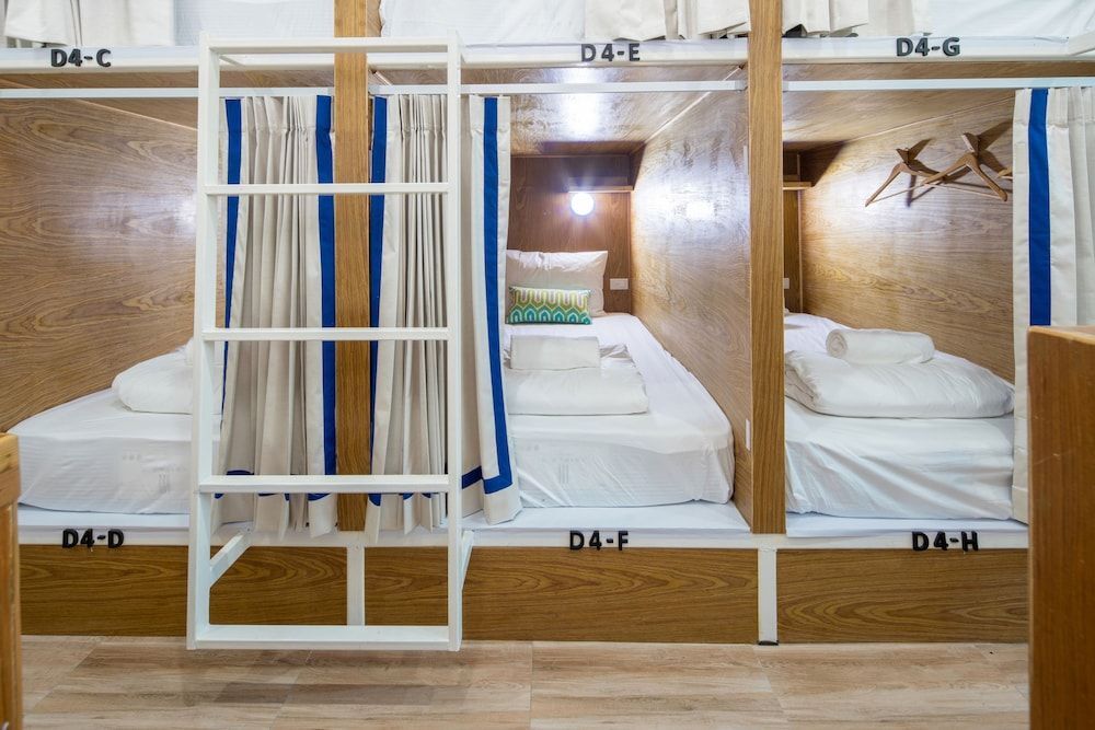 Тхаланг: Hanuman V.I.P Hostel (SHA Extra Plus)