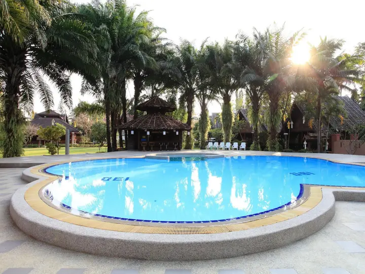 Мэхонгсон: Golden Pai and Suite Resort