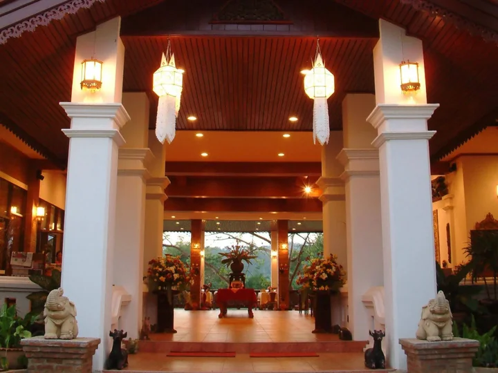 Мэхонгсон: Golden Pai and Suite Resort
