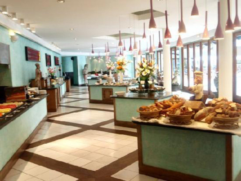 Муанг: Club Med Phuket