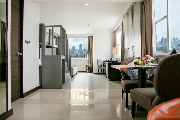 Бангкок: Отель The Berkeley Hotel Pratunam