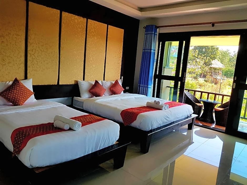 Сангкхла Бури: Poochommhok Resort