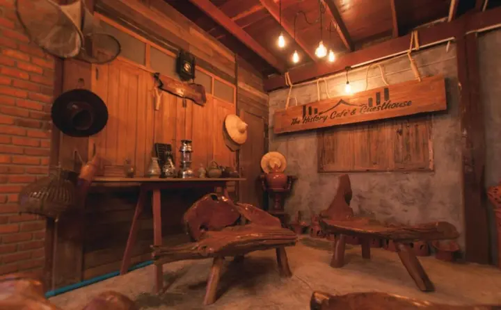 Сукотай: The History Cafe' & Guesthouse