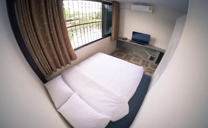 Столичный район Чантхабури: Laluna River House