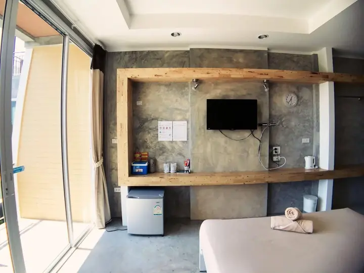 Ко-Лан: Check-in Resort Koh Larn
