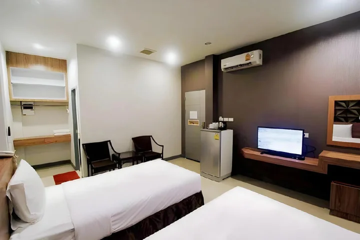 Хатъяй: Seree Grand Resort