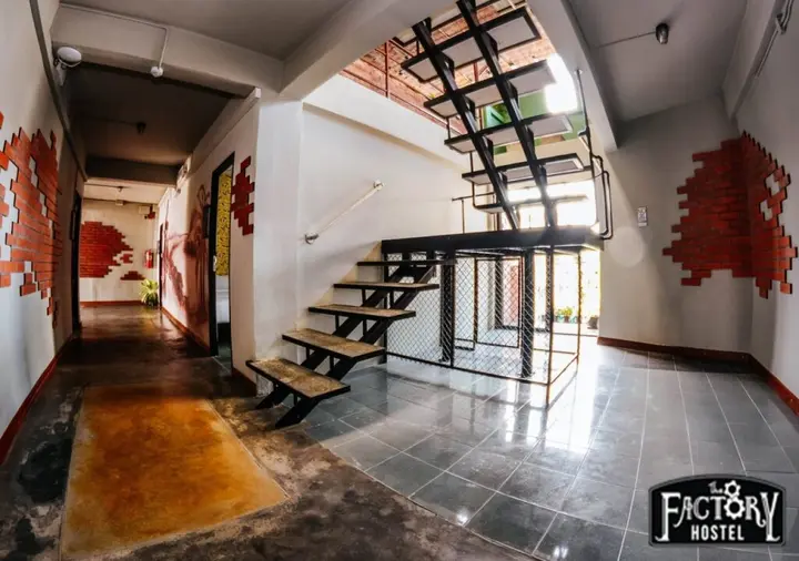 Пхитсанулок: The 8 Factory Hotel Phitsanulok
