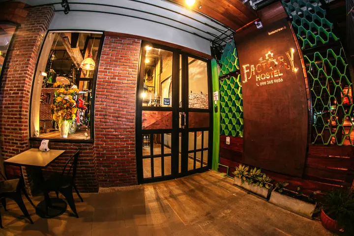 Пхитсанулок: The 8 Factory Hotel Phitsanulok