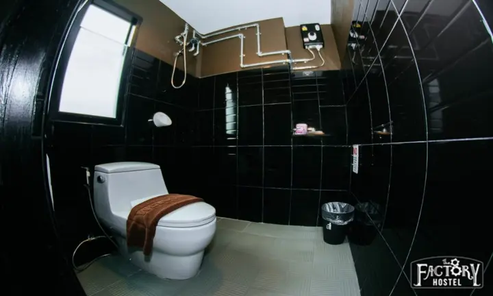Пхитсанулок: The 8 Factory Hotel Phitsanulok