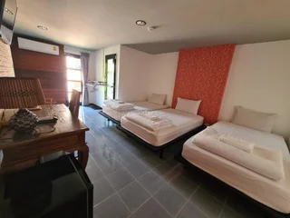 Пхитсанулок: The 8 Factory Hotel Phitsanulok