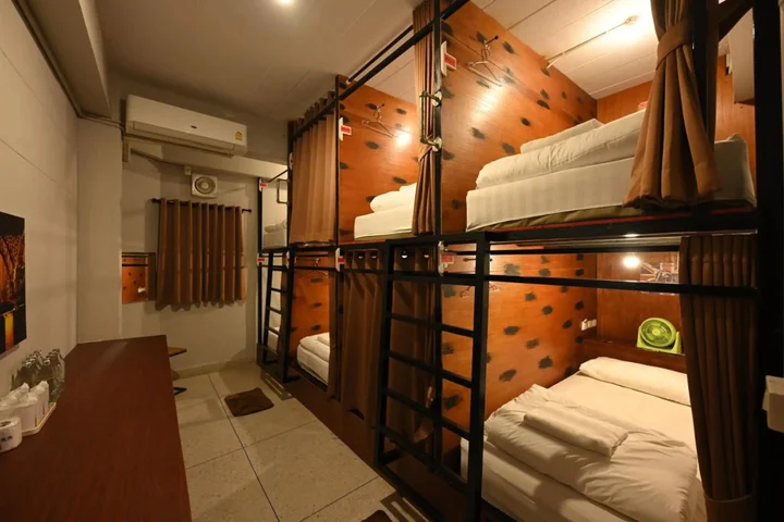 Пхитсанулок: The 8 Factory Hotel Phitsanulok