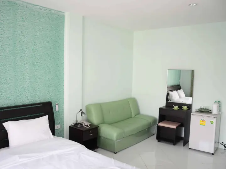 Паттайя: Emerald Condominium
