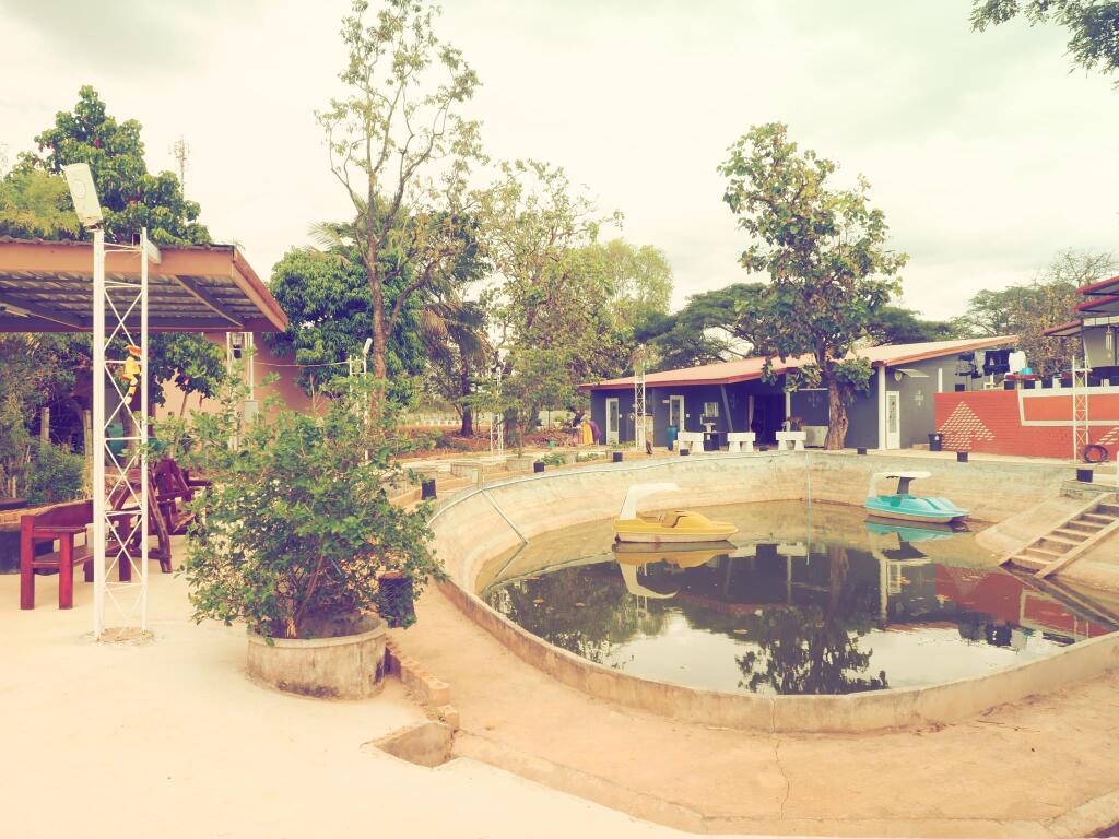 Сакон Накхон: The Nature Resort & Spa