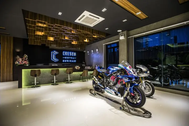 Бури Рам: Cresco Hotel Buriram