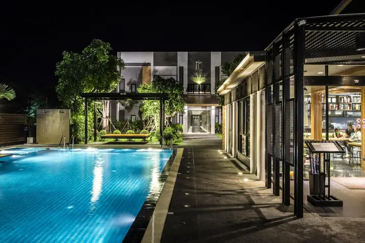Бури Рам: Cresco Hotel Buriram