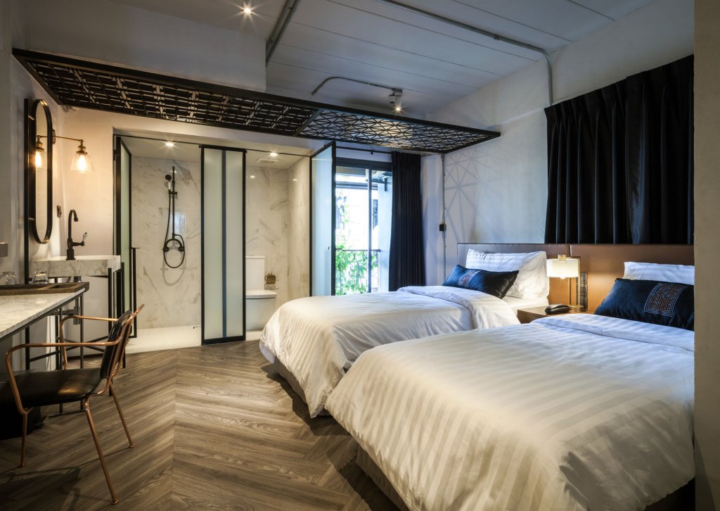 Бангкок: IR-ON Hotel