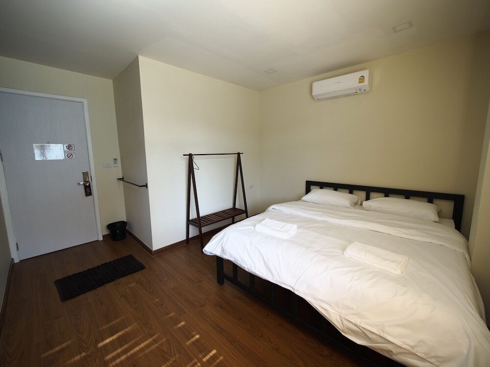 Пак-Чонг: More than Sleep Hostel Pak Chong - Khao Yai