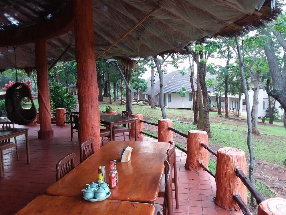 Нонг Нам Дэнг: Phuchomchan Khaoyai Resort