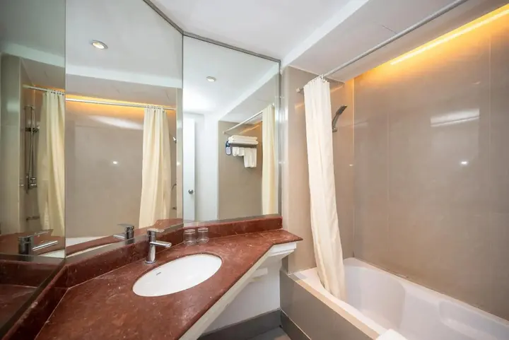 Кхлонг-Янг: Fortune Hotel Korat