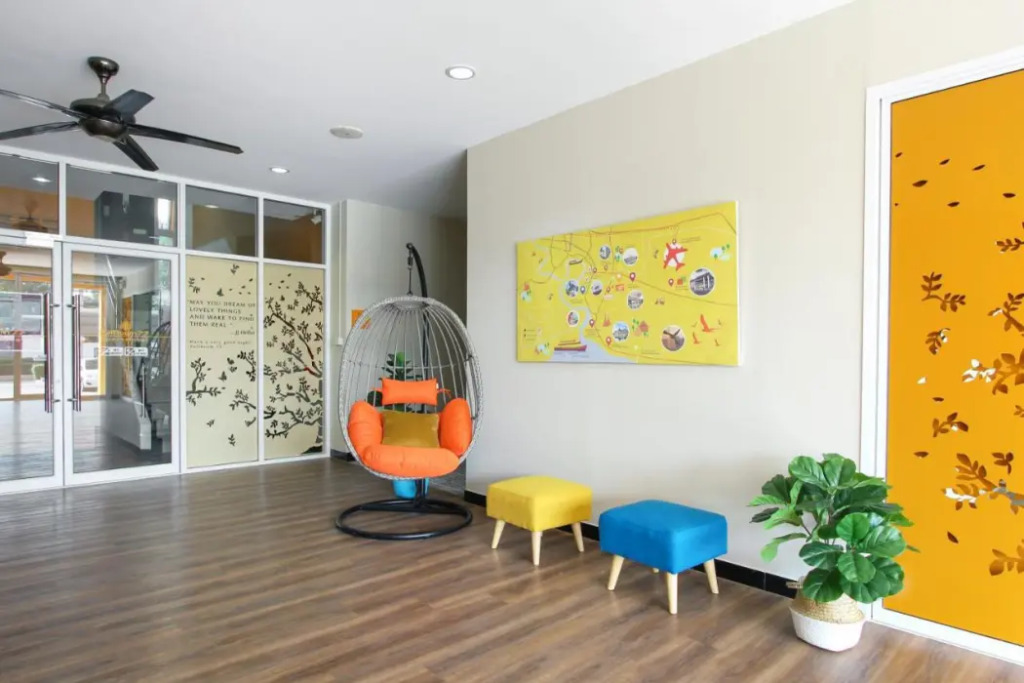 Самутпракан: Fullroom 77 Srinakarin