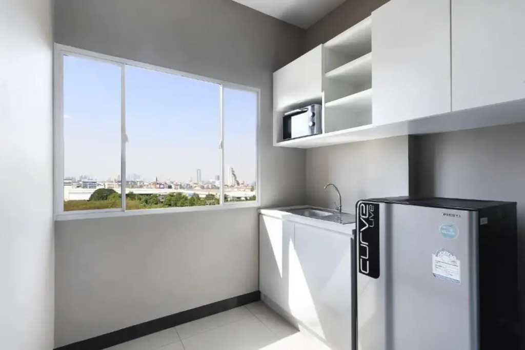 Самутпракан: Fullroom 77 Srinakarin