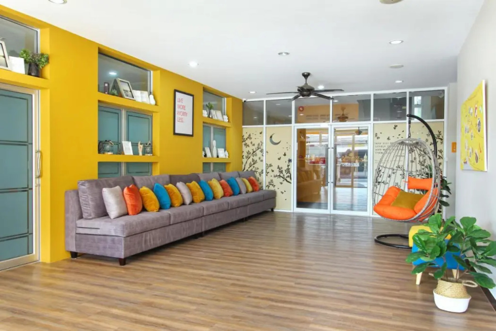 Самутпракан: Fullroom 77 Srinakarin
