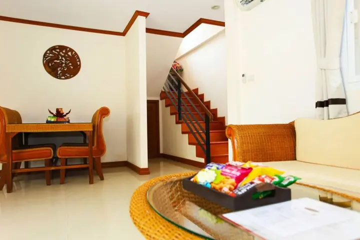 Банг-Саре: Baan Thai Lanna Pattaya