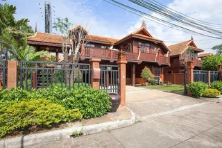 Банг-Саре: Baan Thai Lanna Pattaya