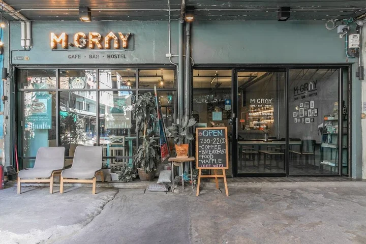 Бангкок: M Gray Hostel & Cafe
