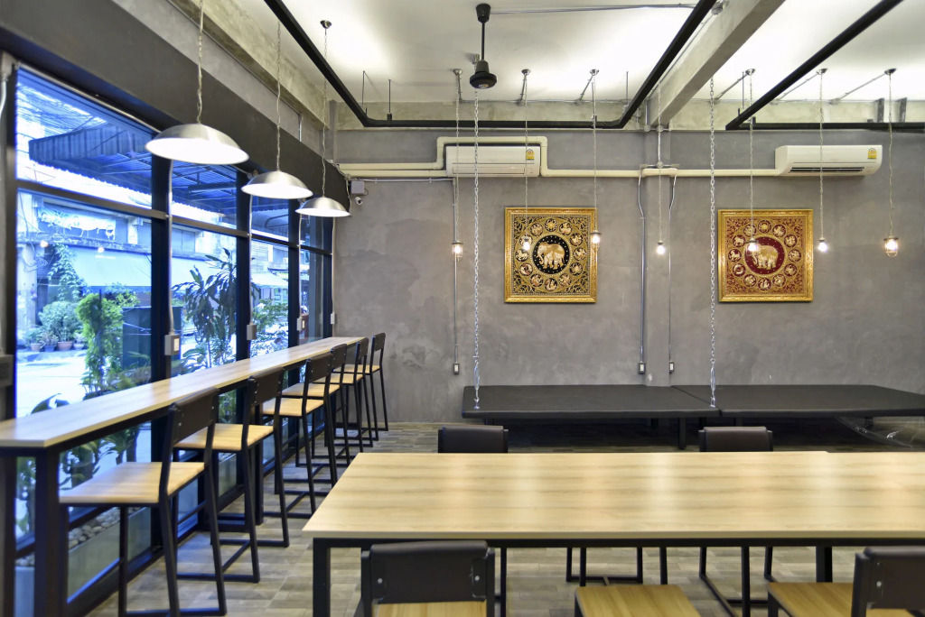 Бангкок: M Gray Hostel & Cafe