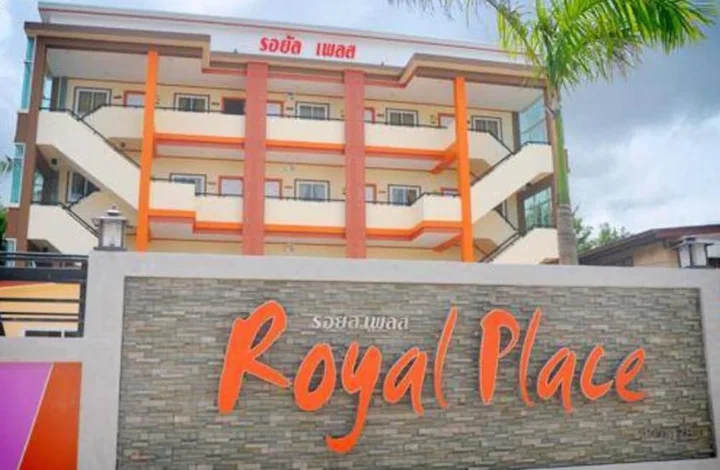 Сураттхани: Royal Place