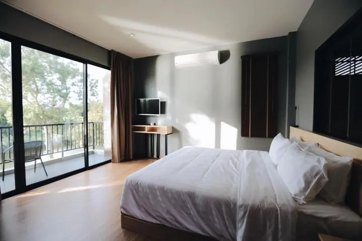 Столичный район Чантхабури: Riverawan Hotel (SHA Plus+)