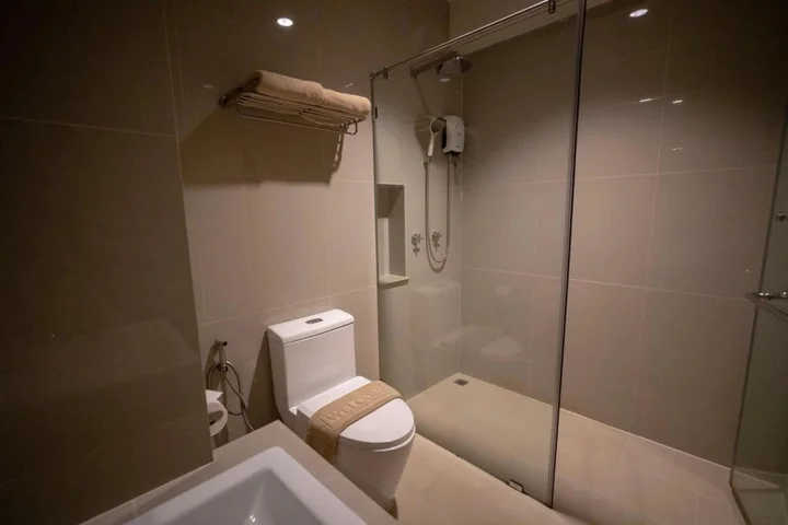 Столичный район Чантхабури: Riverawan Hotel (SHA Plus+)