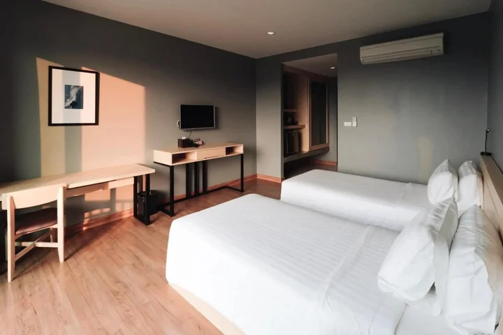 Столичный район Чантхабури: Riverawan Hotel (SHA Plus+)