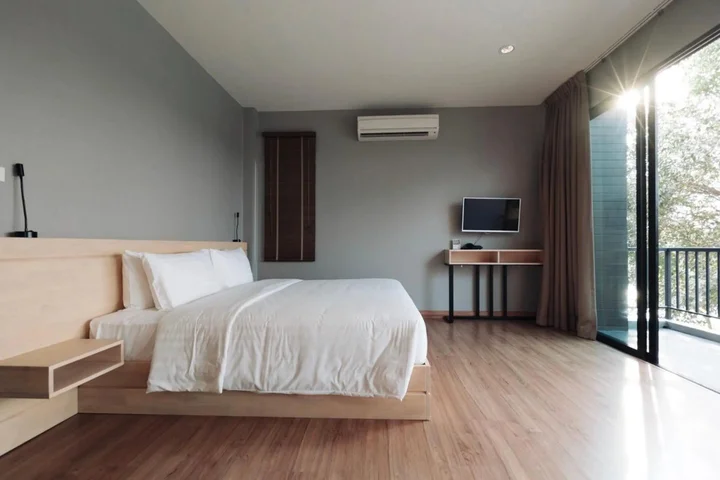 Столичный район Чантхабури: Riverawan Hotel (SHA Plus+)