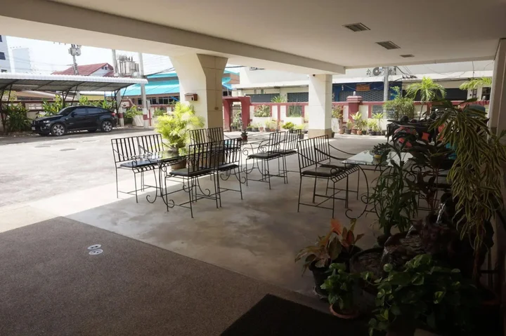 Кхлонг-Янг: M In Korat