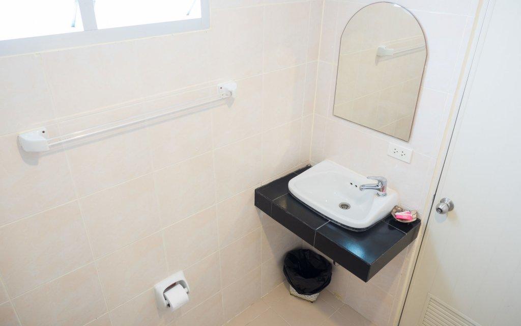 Кату: Patong Moon Inn Guesthouse