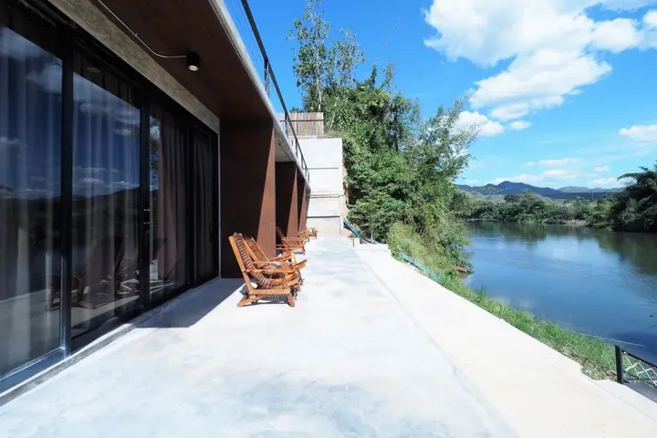 Сай Йок: The River Life Resort