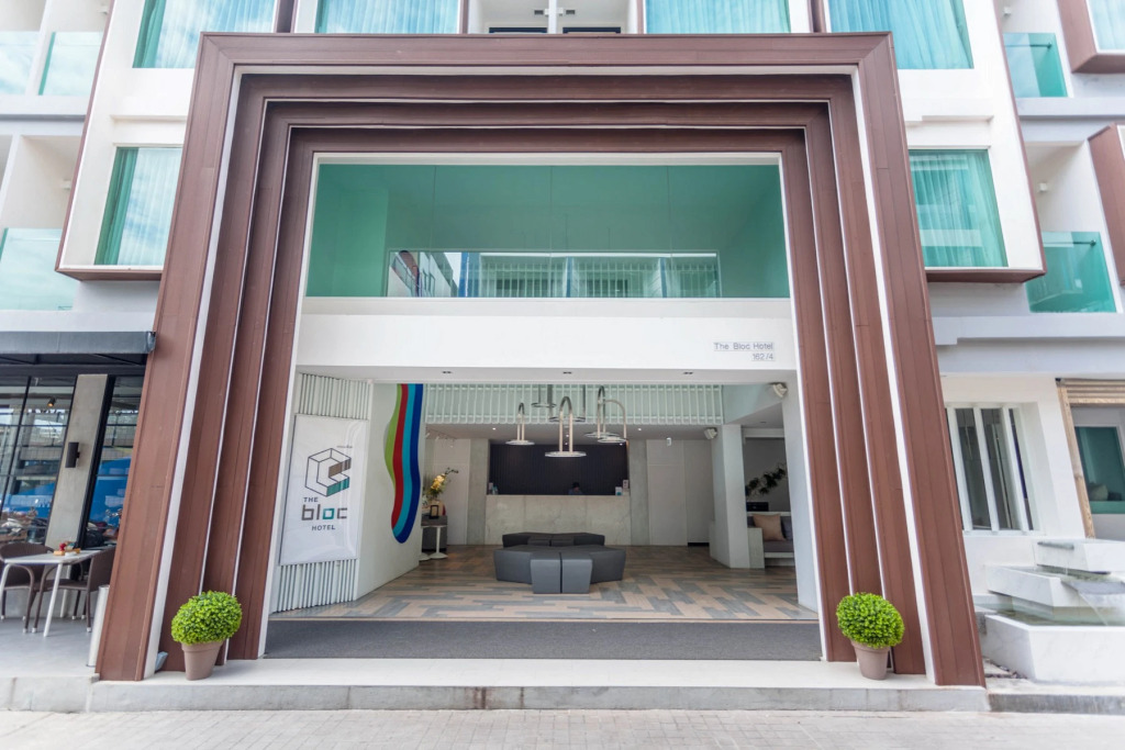 Пхукет: The Bloc Hotel Phuket