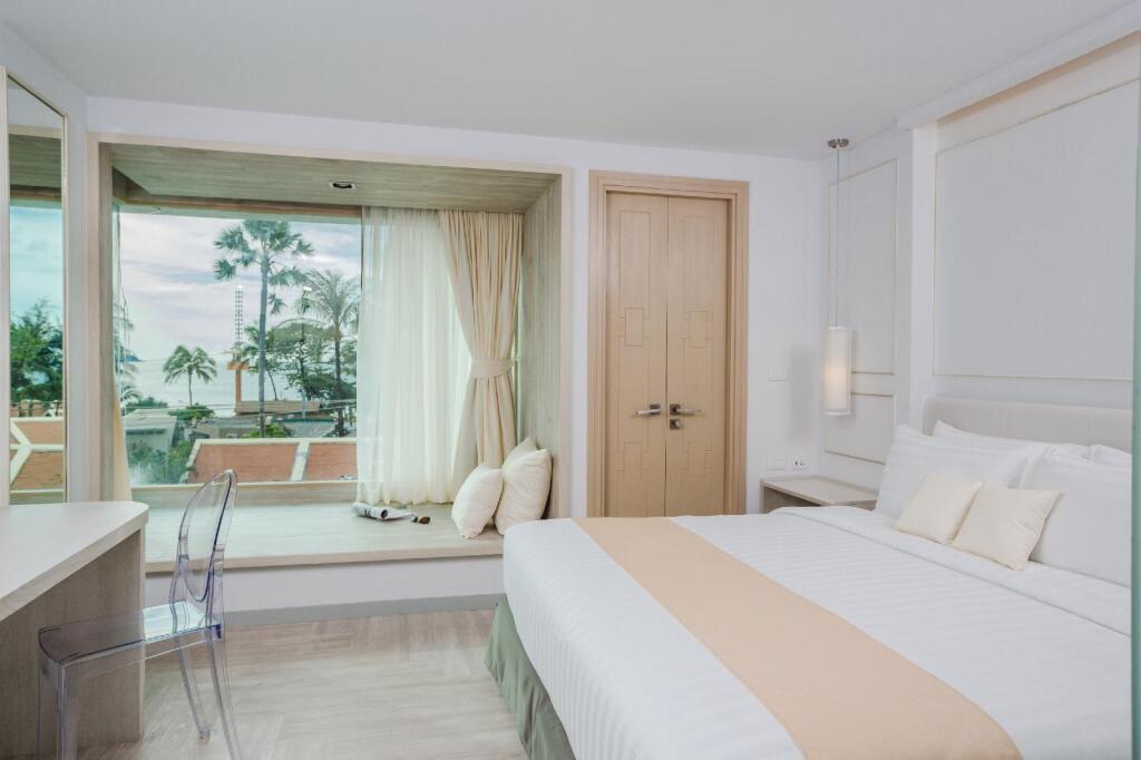 Пхукет: The Bloc Hotel Phuket
